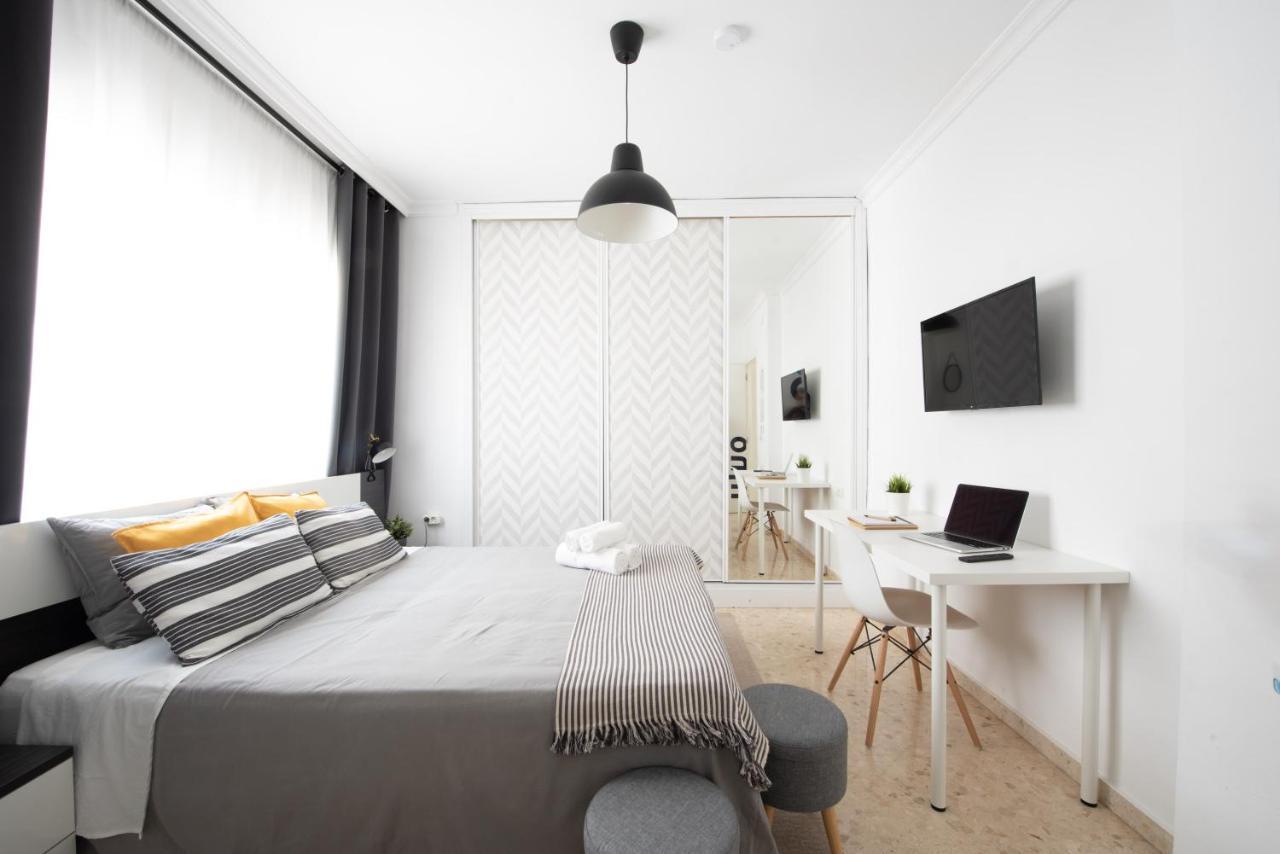 Nordik Rooms Urban - Trinidad "Copenhague" Malaga Ngoại thất bức ảnh